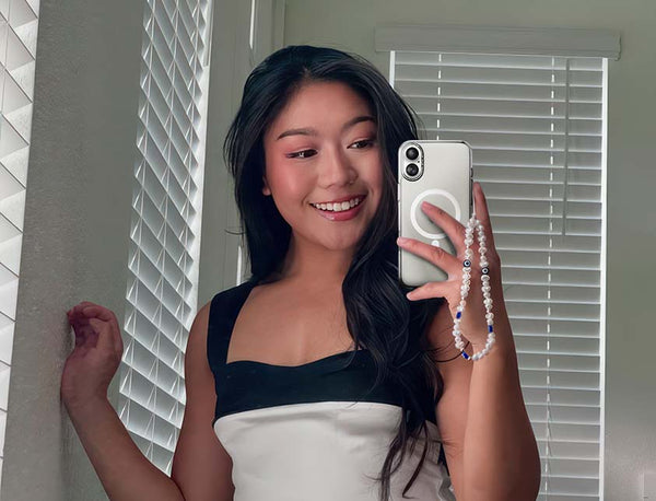 How Can a Clear iPhone 16 Case Help Showcase Your Phone’s Design While Keeping It Safe?